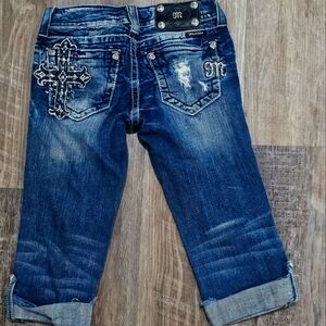 Miss Me blingy crop sapris jeans size 24 cross